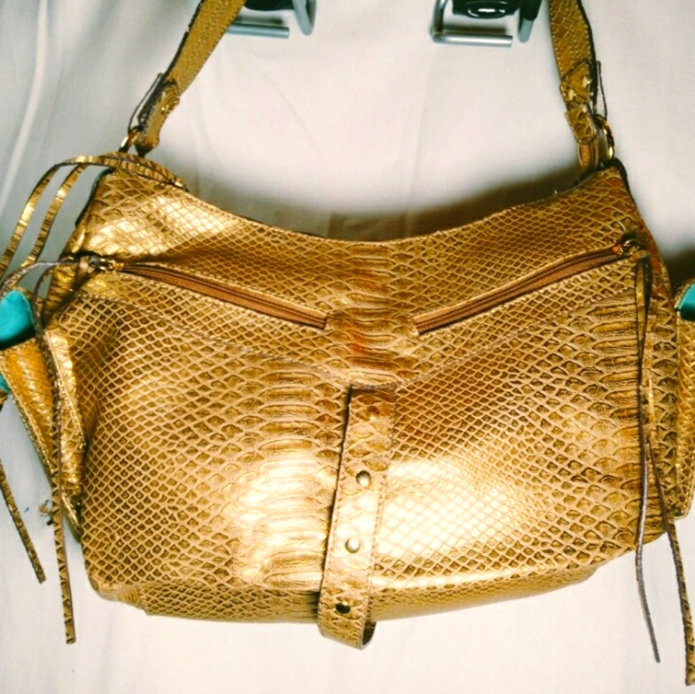 Shoulder bag